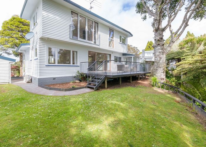  at 10 Tawini Road, Titirangi, Auckland