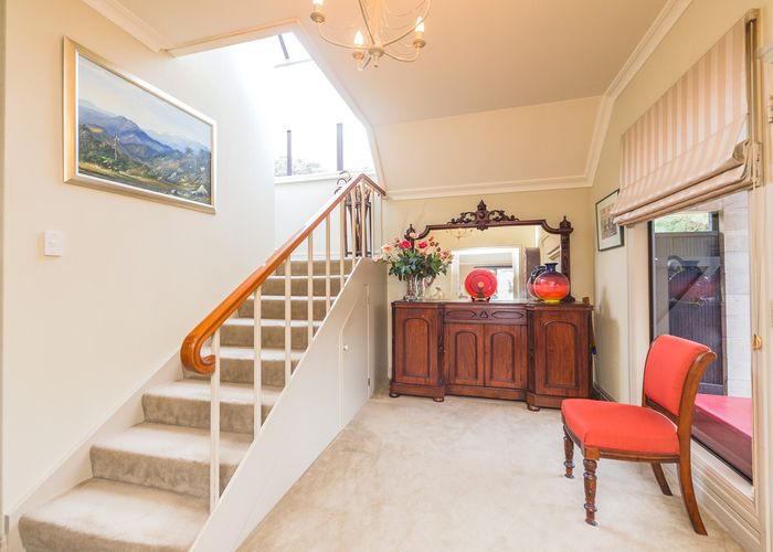  at 32 Virginia Road, Saint Johns Hill, Whanganui