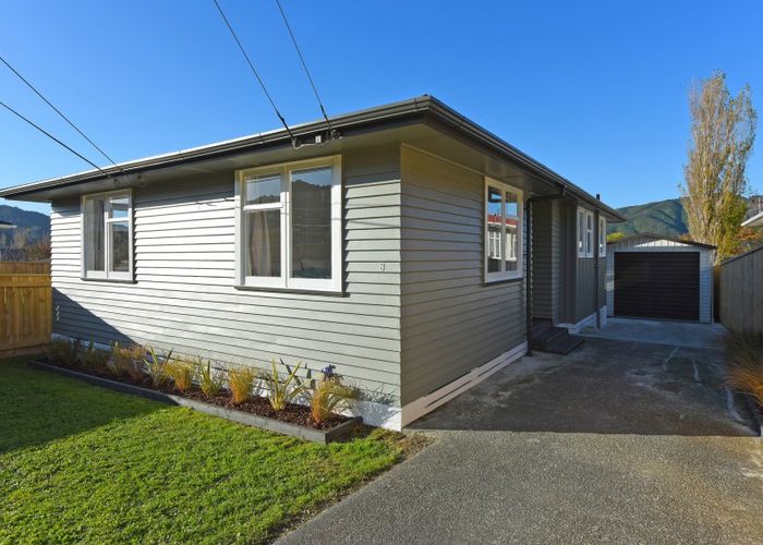  at 8 Karaka Street, Wainuiomata, Lower Hutt