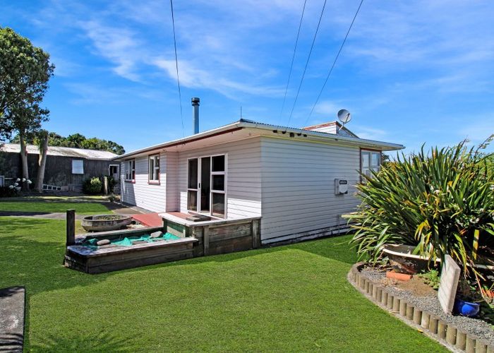  at 5 Pungarehu Road, Opunake