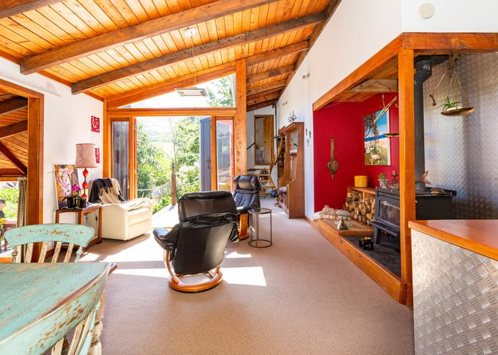  at 189 Main Road, Lyttelton