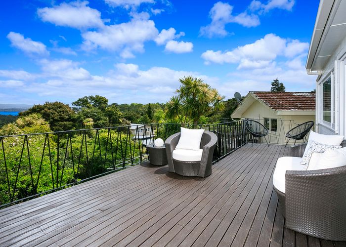  at 1/20 Waipa Street, Birkenhead, Auckland