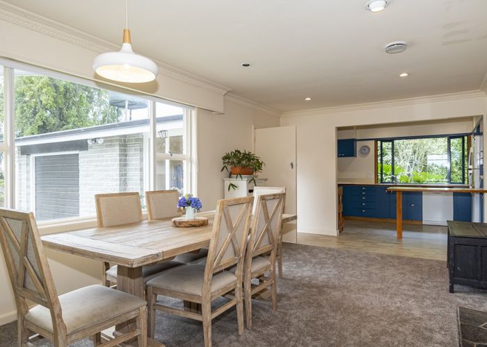  at 51 Ribbonwood Road, Geraldine Downs