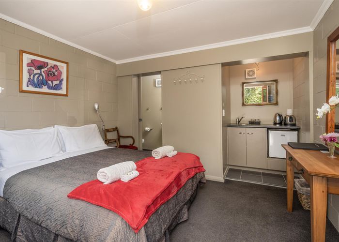  at 13 MacDonald Street, Ophir, Omakau