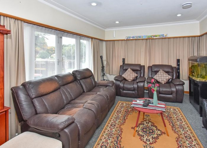  at 18 Edmund Hillary Avenue, Papakura, Papakura