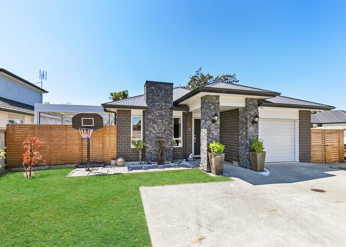 at 24 Marie Costello Way, Beach Haven, Auckland
