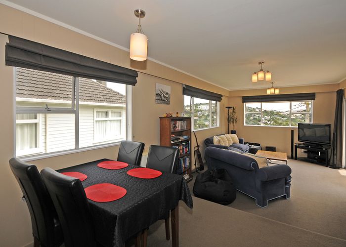  at 38 Turville Crescent, Newlands, Wellington