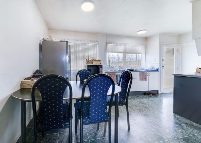  at 9A Vine Street, Mangere East, Auckland