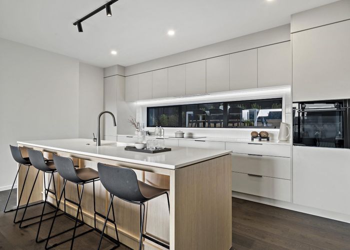  at 8,4,2 Stockade View Lane, Howick, Manukau City, Auckland