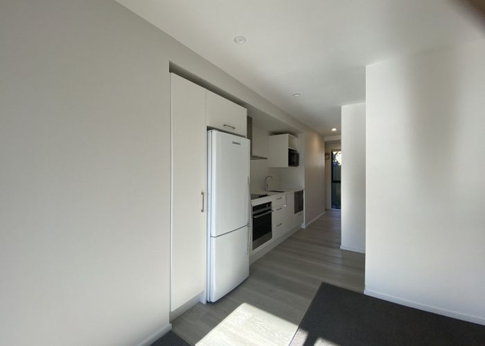  at 2/142 Leinster Road, Merivale, Christchurch