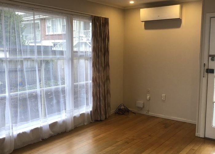  at 4/0 Mount Smart Road, Onehunga, Auckland