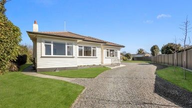  at 221 St Leonards Avenue, Saint Leonards, Hastings