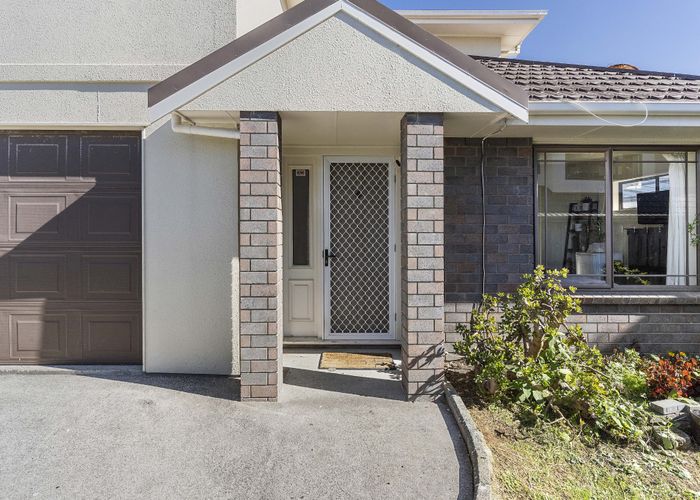  at 554 Don Buck Road, Westgate, Waitakere City, Auckland