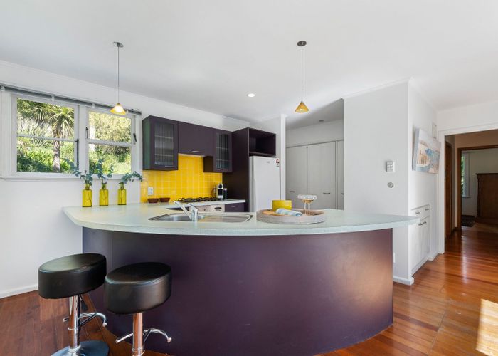  at 82 Martindales Road, Heathcote Valley, Christchurch