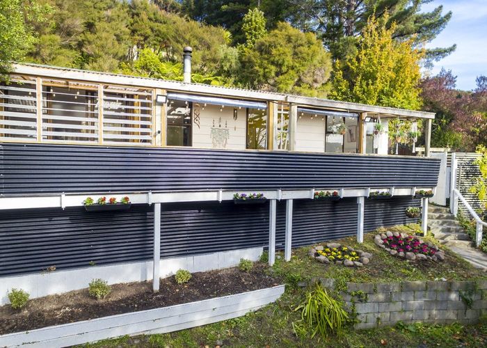  at 33 Fraser Street, Wainuiomata, Lower Hutt
