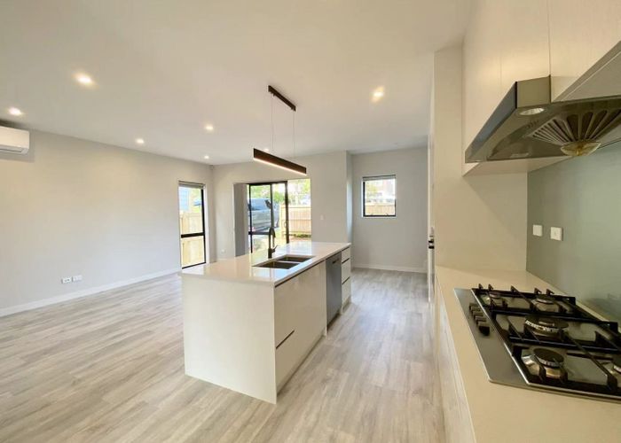  at 1B Gregory Place, Mount Roskill, Auckland