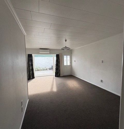  at 206 Lorn Street, Glengarry, Invercargill