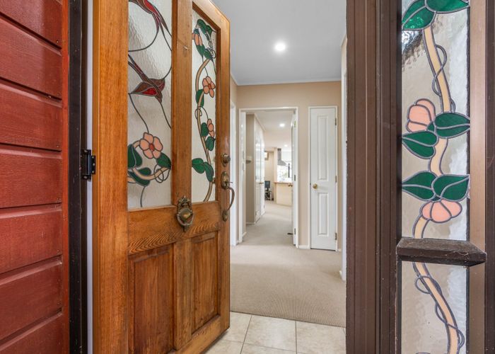  at 2/6 Arthur Road, Hill Park, Manukau City, Auckland