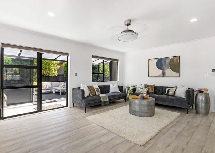  at 1/131 Botany Road, Botany Downs, Manukau City, Auckland