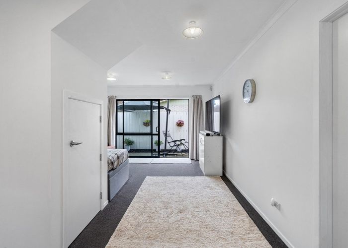  at 2/2 Paterson Street, Frankton, Hamilton