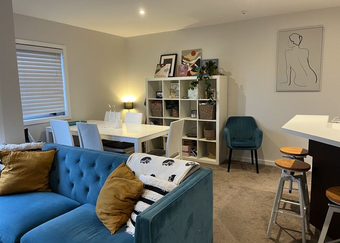  at 4/2 Western Springs Road, Kingsland, Auckland