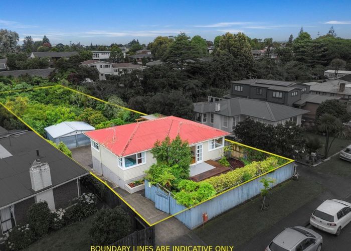  at 20 McLean Avenue, Papatoetoe, Auckland