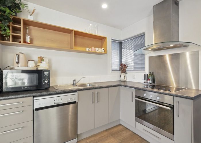  at 10 North Avon Road, Richmond, Christchurch City, Canterbury