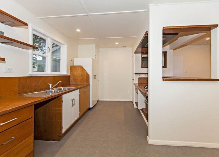 at 65 Court Crescent, Panmure, Auckland