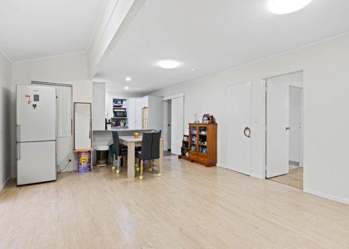  at 3/195 Sunnynook Road, Wairau Valley, North Shore City, Auckland
