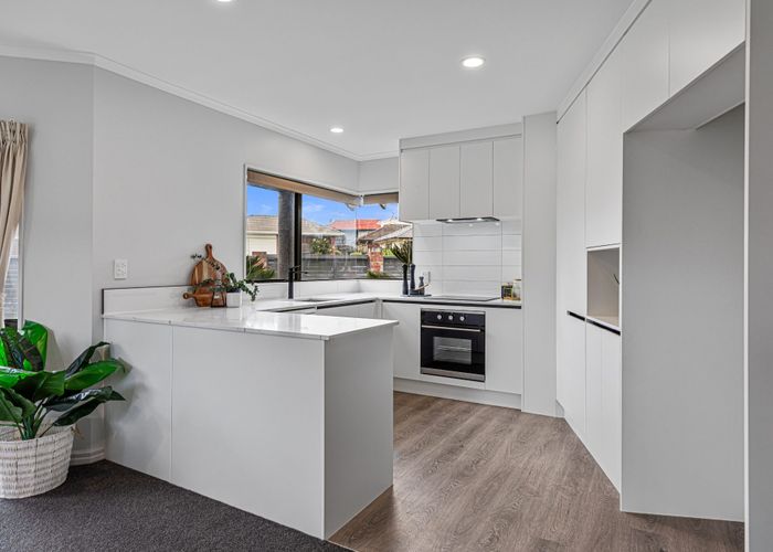  at 6 Bayfair Drive, Mount Maunganui, Mount Maunganui
