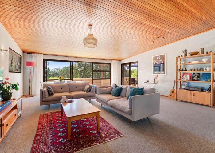  at 16 The Circle, Manly, Rodney, Auckland