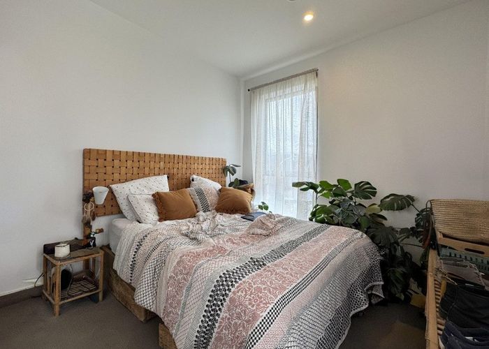  at 204/1817A Great North Road, Avondale, Auckland City, Auckland