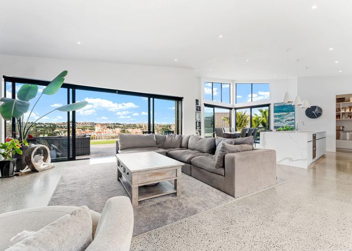  at 7 Laguna Place, Matakatia Bay, Rodney, Auckland