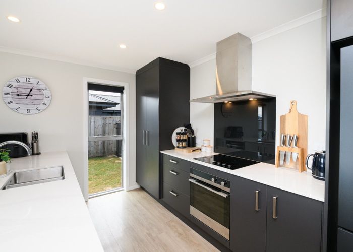  at 20 Sardinia Grove, Fitzherbert, Palmerston North
