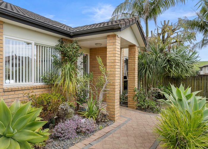  at 14 Annamoe Place, East Tamaki, Auckland