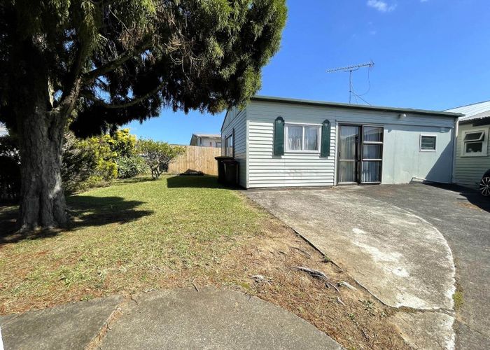  at 9A Paulange Place, Pakuranga Heights, Manukau City, Auckland
