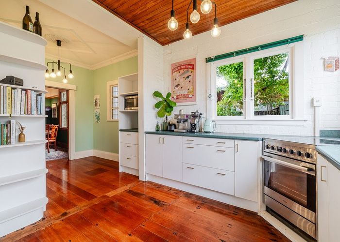  at 113 College Street, Awapuni, Palmerston North, Manawatu / Whanganui