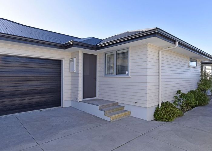  at 2/170 Palmers Road, New Brighton, Christchurch