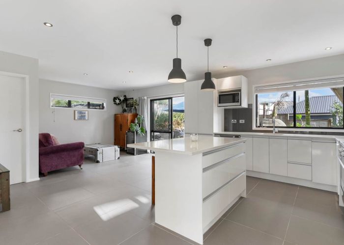  at 17 Burns Avenue, Takapuna, North Shore City, Auckland