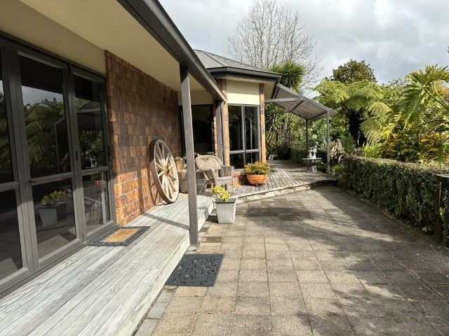  at 4 Keenan Road, Pyes Pa, Tauranga