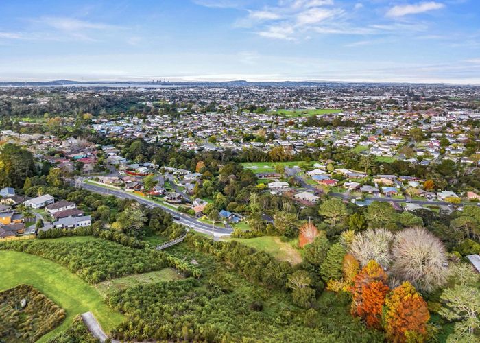  at 75-75a Birdwood Road, Swanson, Waitakere City, Auckland