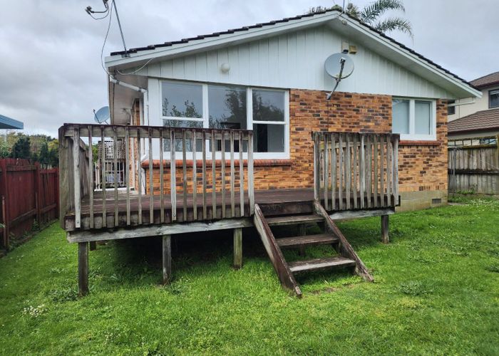  at 4/92 Asquith Avenue, Mount Albert, Auckland