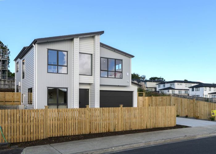  at 3 Monte Cristal Avenue, Swanson, Waitakere City, Auckland