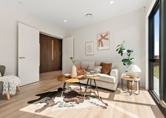  at 21 Parkland Loop, Milldale, Rodney, Auckland