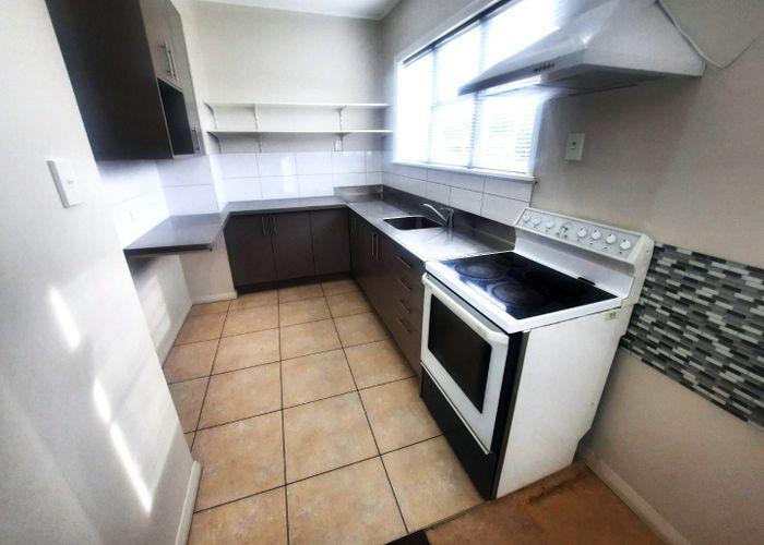  at 2 Savage Crescent, Upper Hutt, Upper Hutt, Wellington