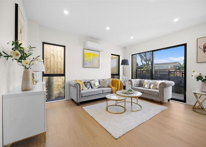  at Lot 1, 12 Baringa Place, Botany Downs, Manukau City, Auckland