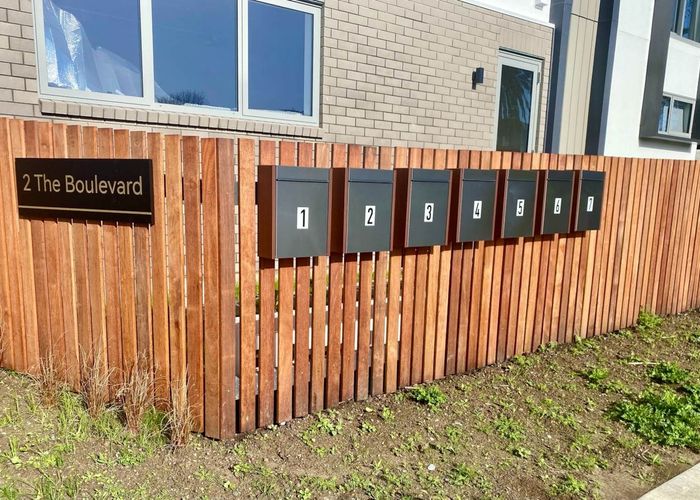 at 4/2 The Boulevard, Sunnyhills, Manukau City, Auckland