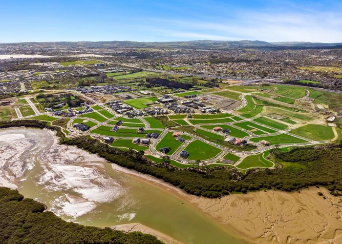  at 41 Park Green Avenue, Karaka, Franklin, Auckland