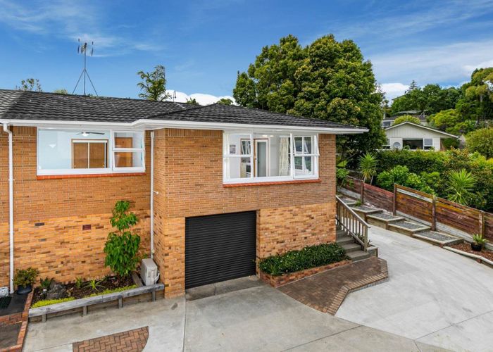  at 2/6 Palawan Place, Torbay, Auckland