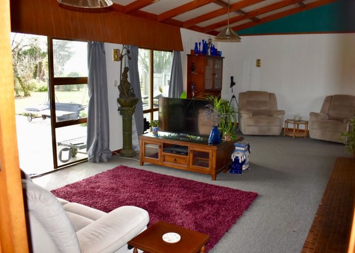  at 92 Beach Road, Fairdown, Westport